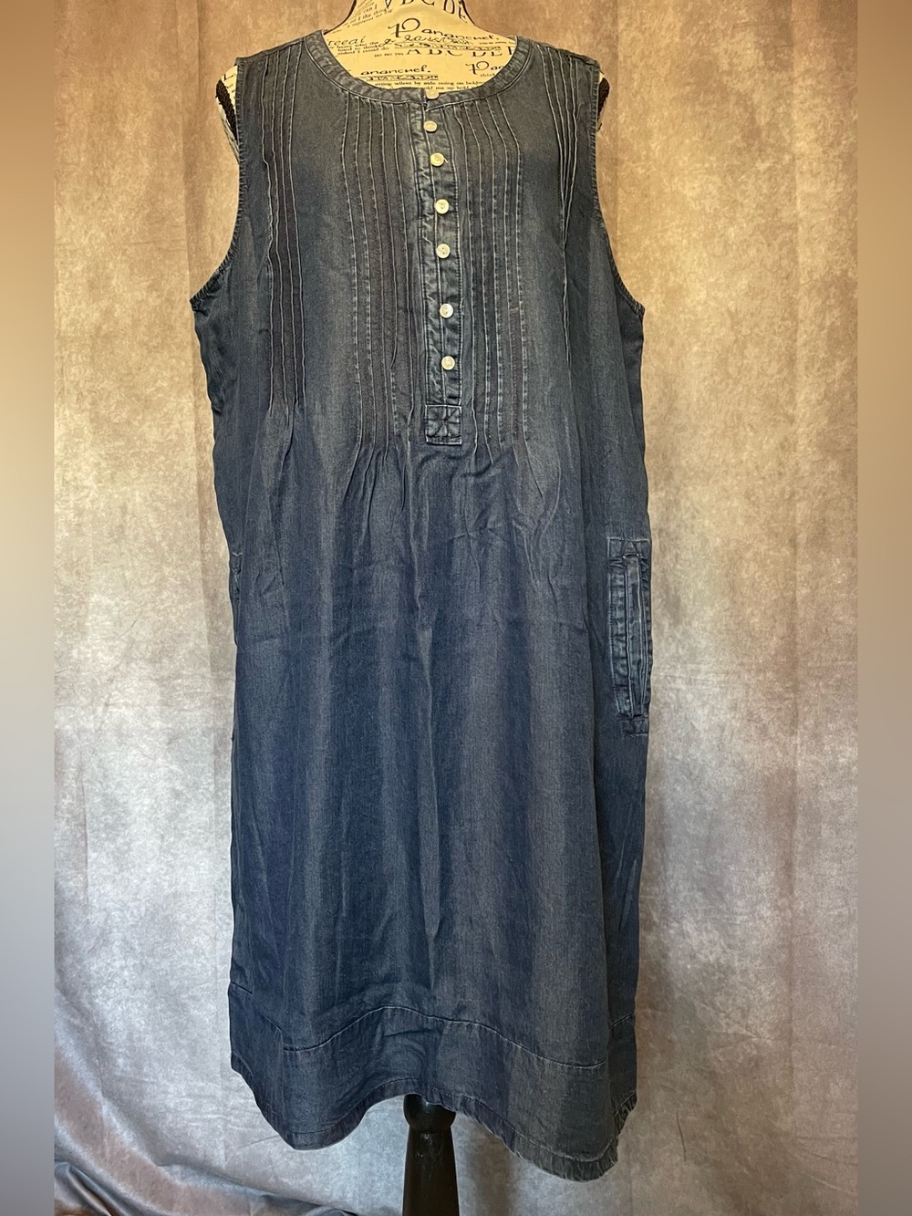 Coldwater Creek Sleeveless Dark Blue Denim Shift Dress Large New Without Tags.